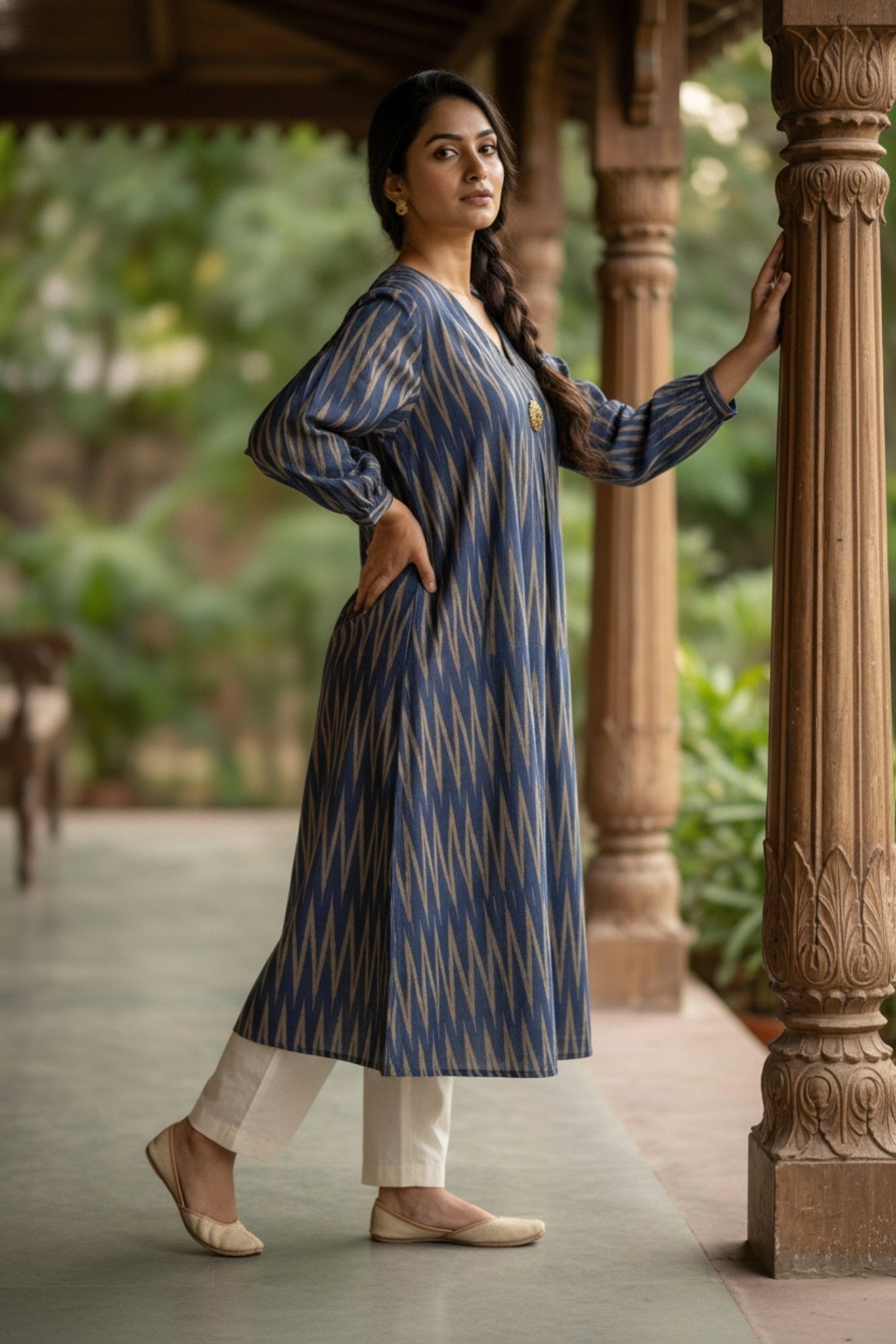 Dark Blue Zigzag Linework Cotton Long Kurti - Freyaa USA & Canada