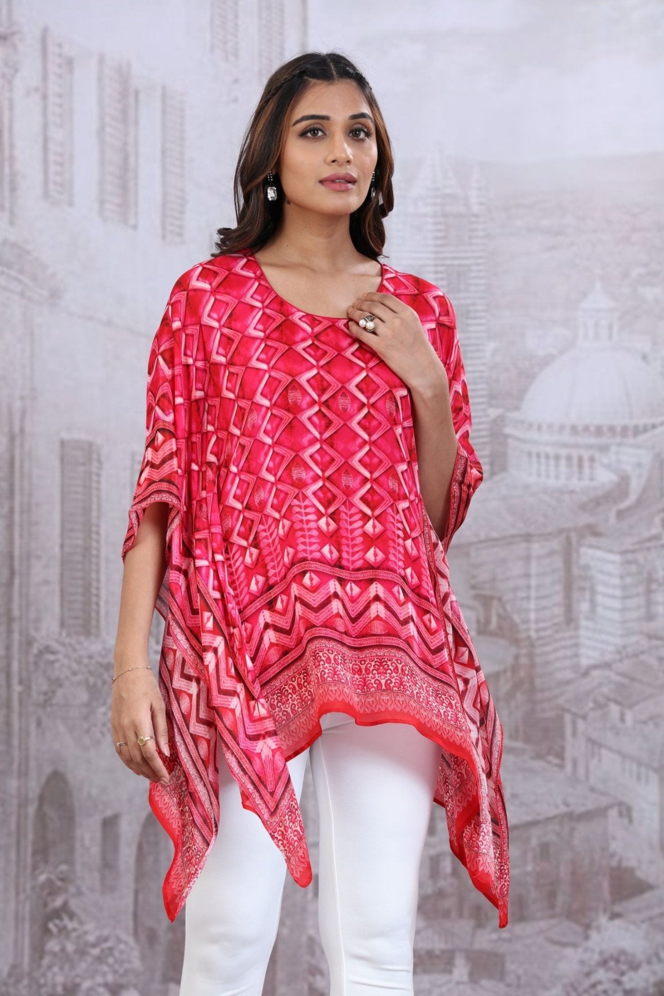Pink Short Kaftan With Round Neck - Freyaa USA & Canada