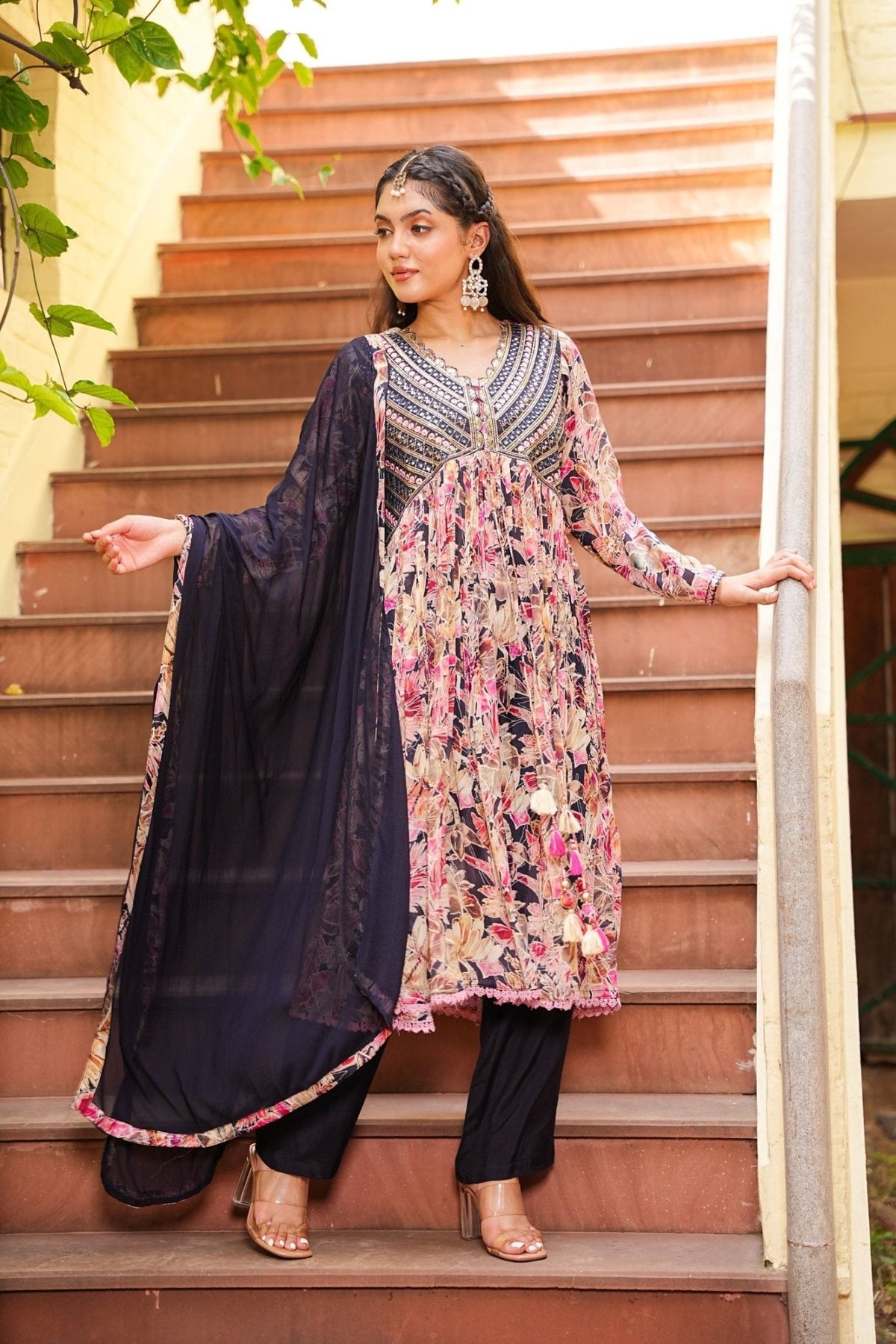Navratri Couture Marble Print With Abhla And Embroidery Work - Freyaa USA & Canada