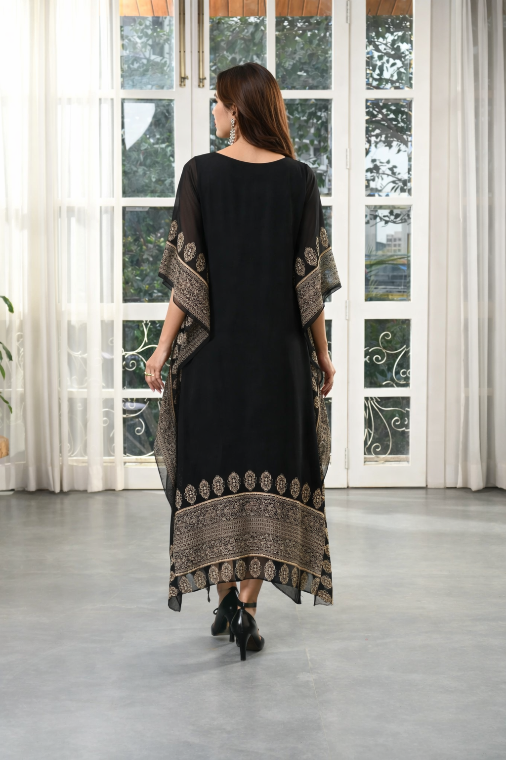 GOLD HAND EMBROIDERY BLACK KAFTAN