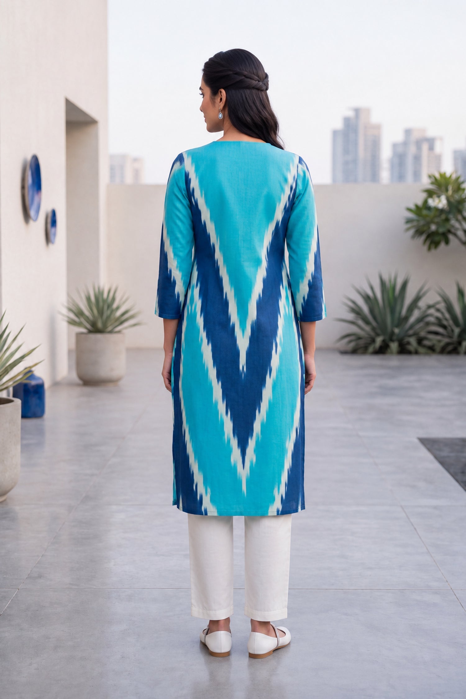 Blue & White Ikat Chevron Print Kurta Set