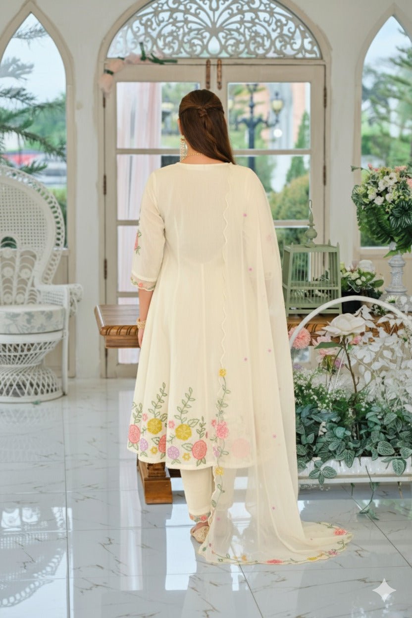 Elegant Off White Mul Chanderi Three Piece Suit Set - Freyaa USA & Canada