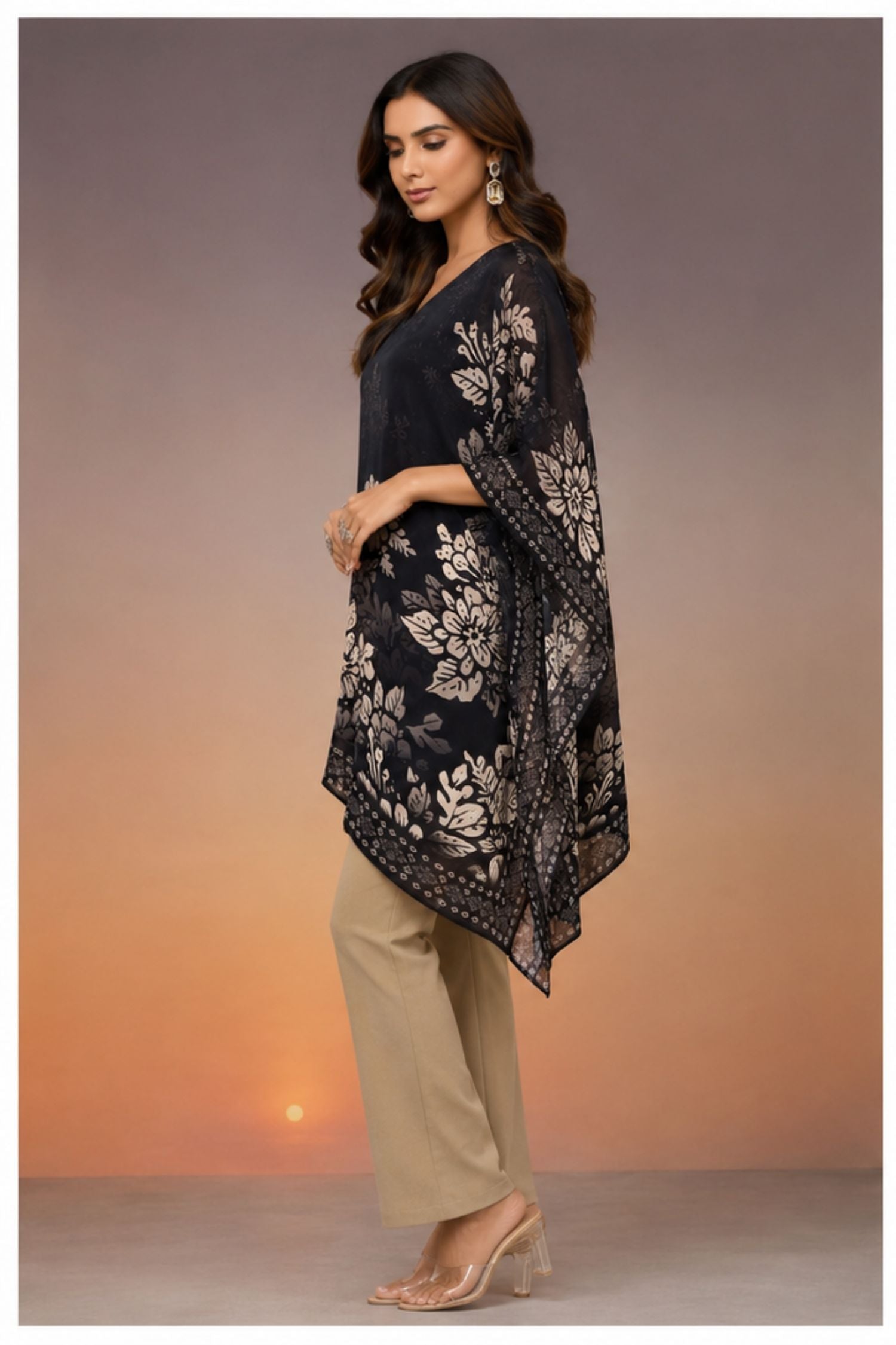 BLACK, WHITE FLORAL PRINT SHORT KAFTAN