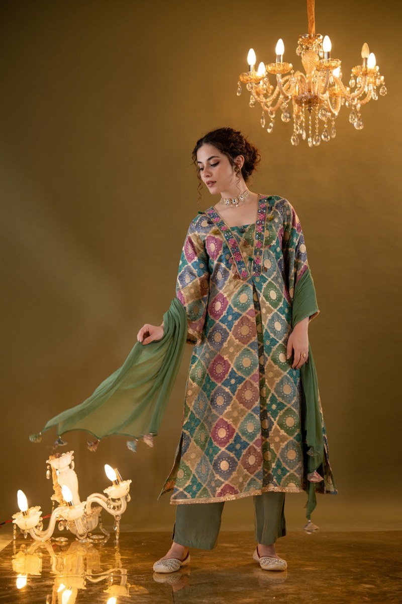 Multicolour Zari Silk Embroidered V-Neck Kurta Set - Freyaa USA & Canada