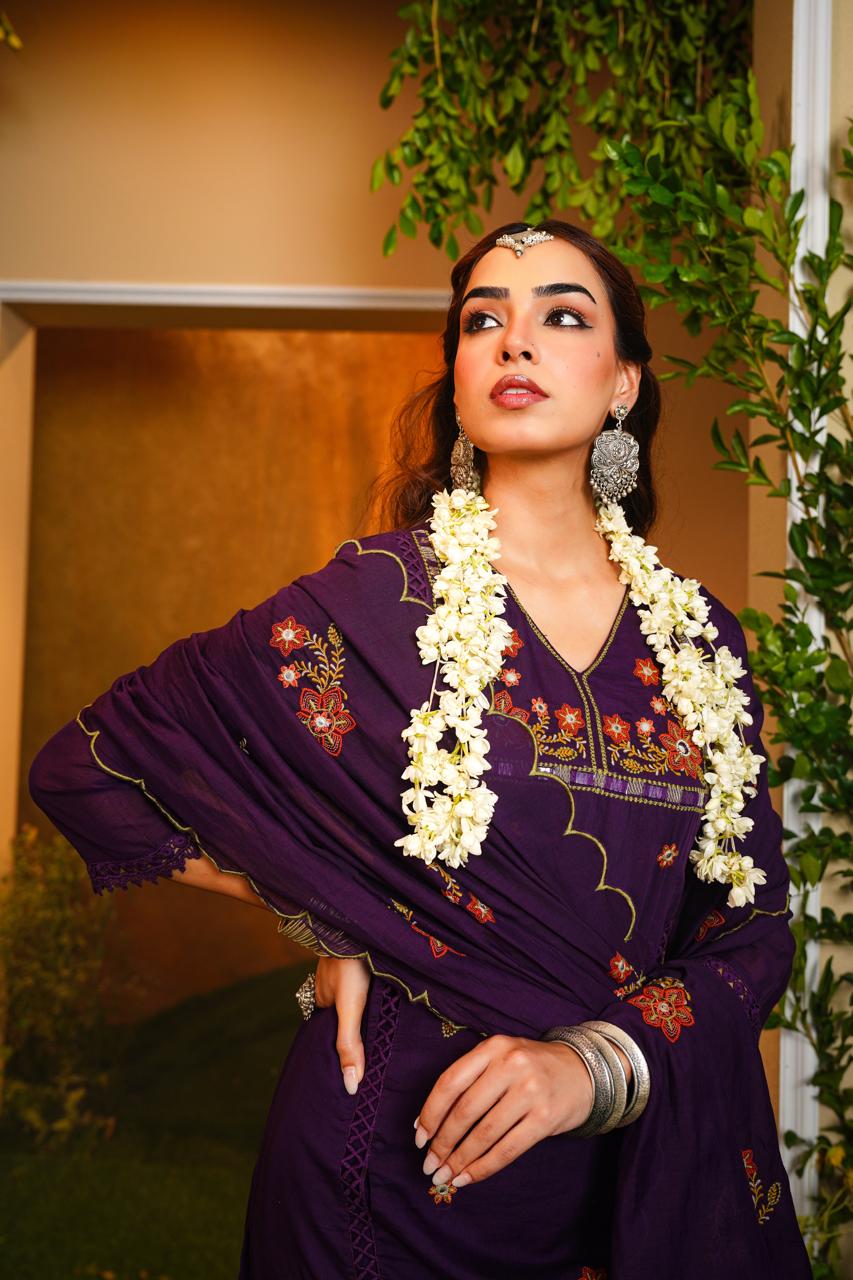 Purple Embroidered Kurta Three-Piece Set with Dupatta - Freyaa USA & Canada