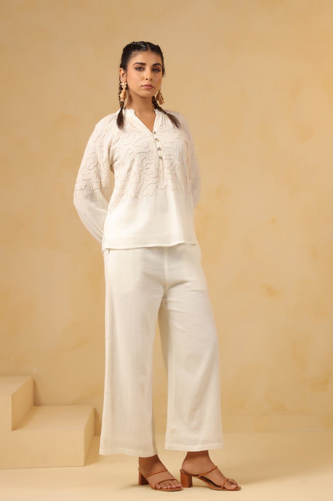 Off-White Cotton Co-ord Set with Thread Work - Freyaa USA & Canada