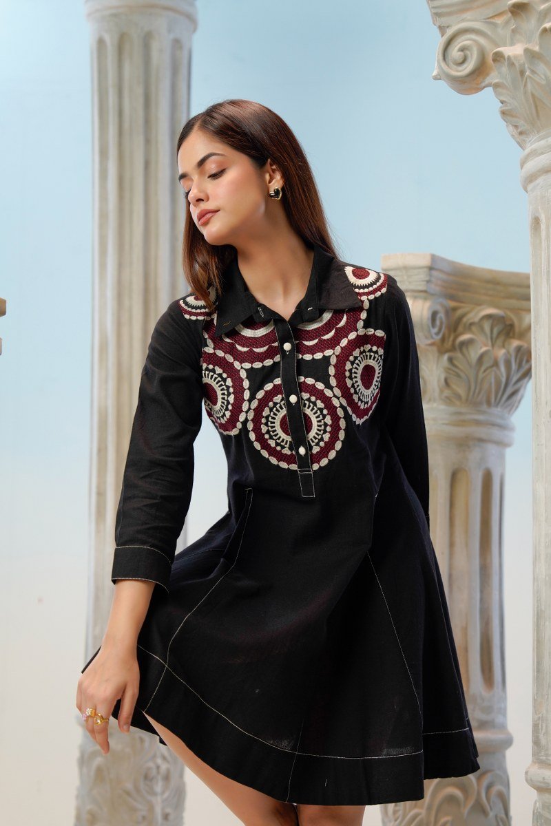 Black Thread Embroidered Tunic - Freyaa USA & Canada