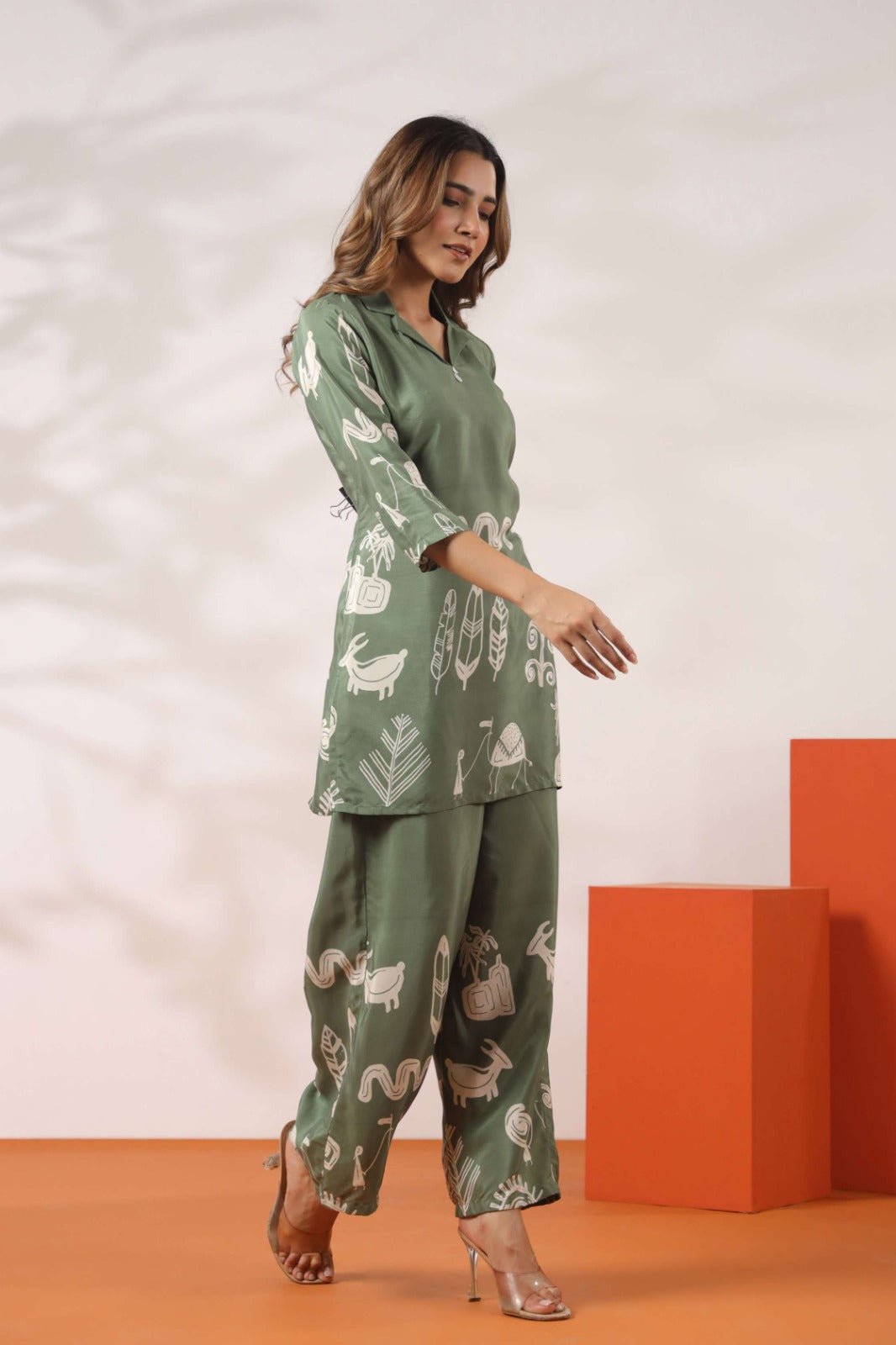 Green Co-ord Set with Tribal Print Pattern - Freyaa USA & Canada