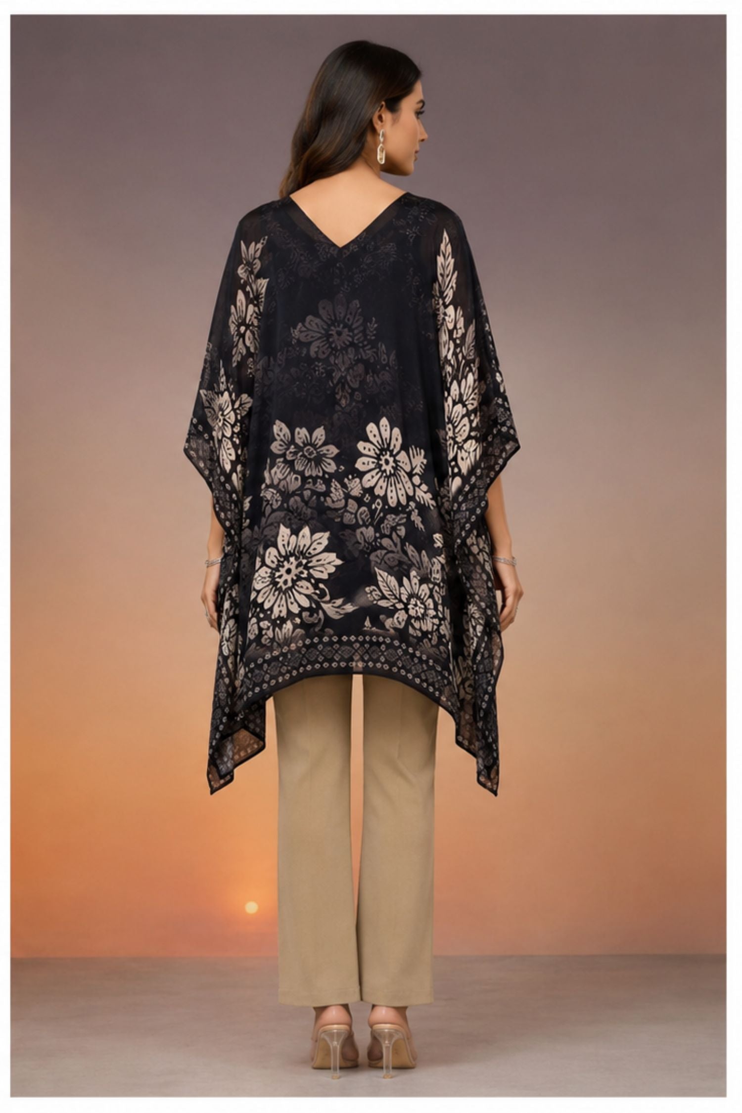BLACK, WHITE FLORAL PRINT SHORT KAFTAN