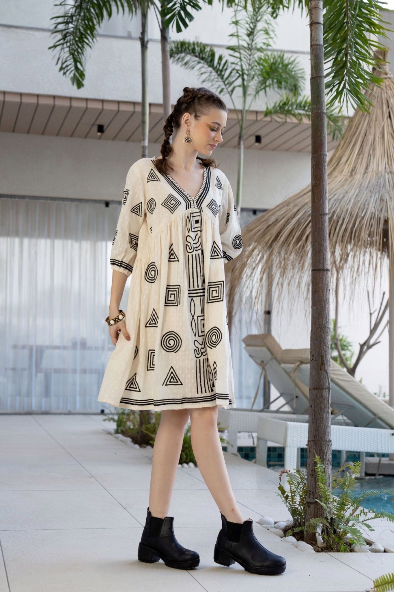 Empress Grace Embroidered Neckline Tunic - Freyaa USA & Canada