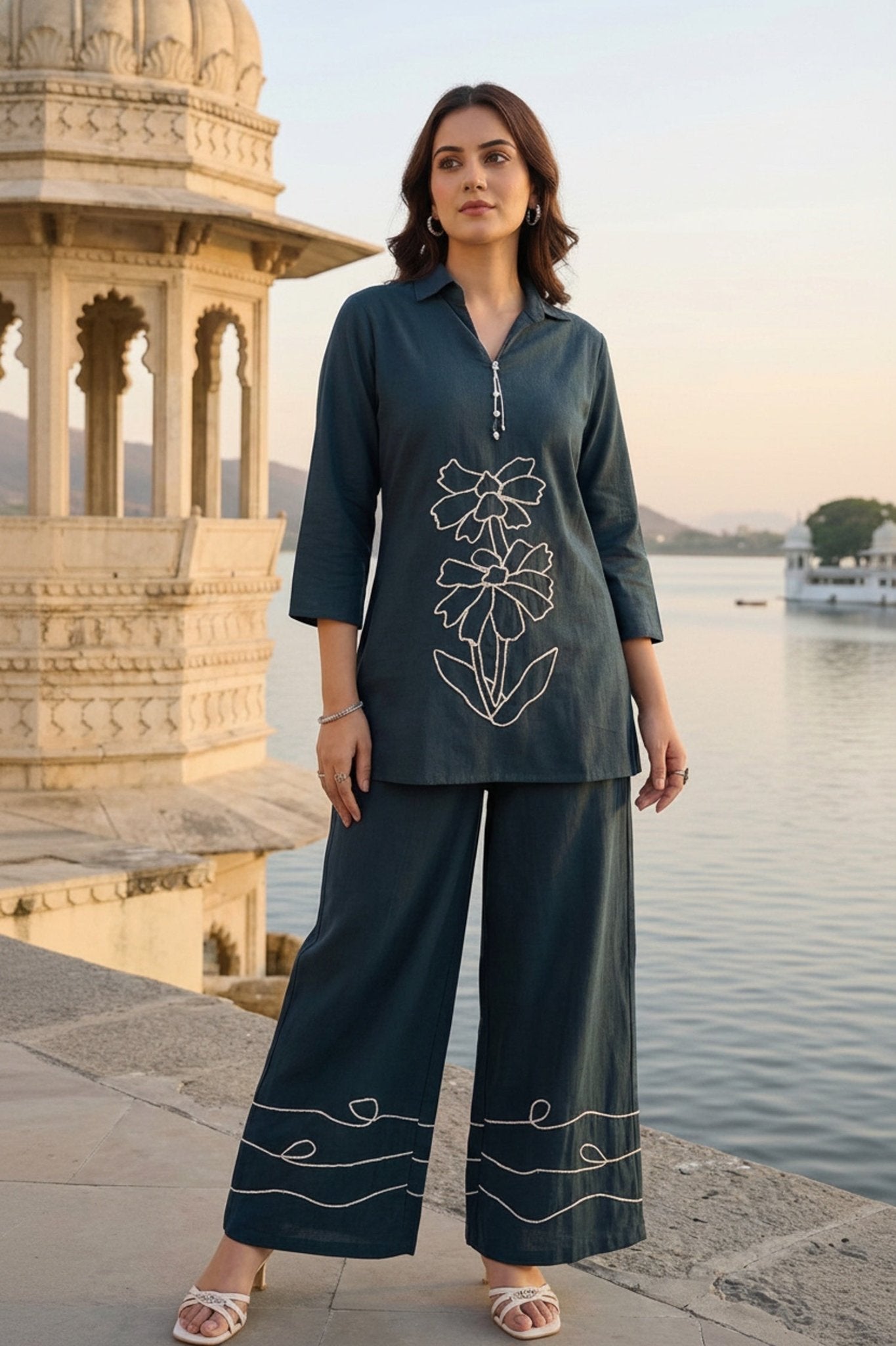 Greyish Blue Line Art Floral Co-ord Set - Freyaa USA & Canada