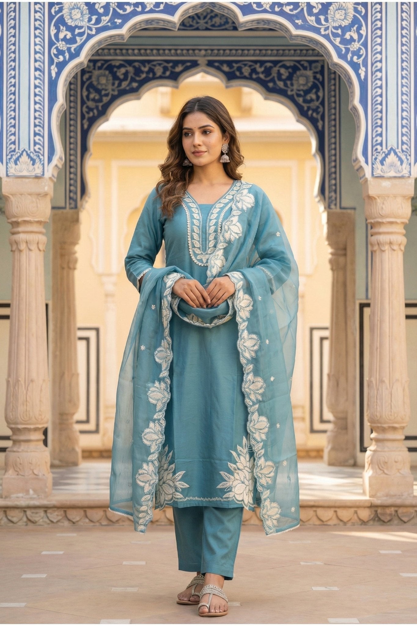 Floral Embroidered Kurta Set with Buti Work & Statement Dupatta Border - Freyaa USA & Canada