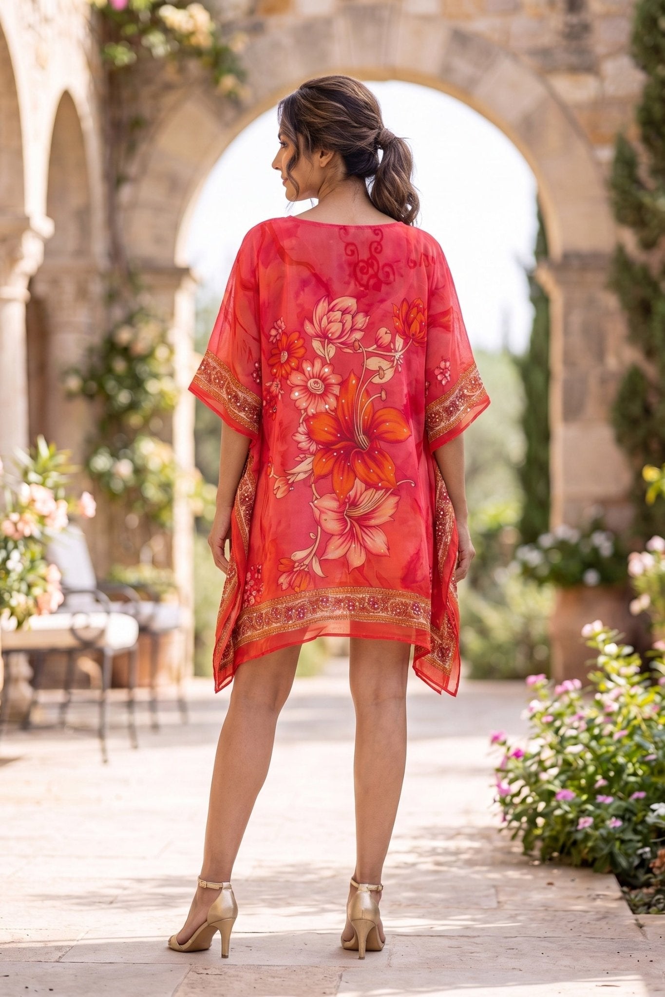 Freyaa Pink Floral Printed Short Kaftan for Women - Freyaa USA & Canada