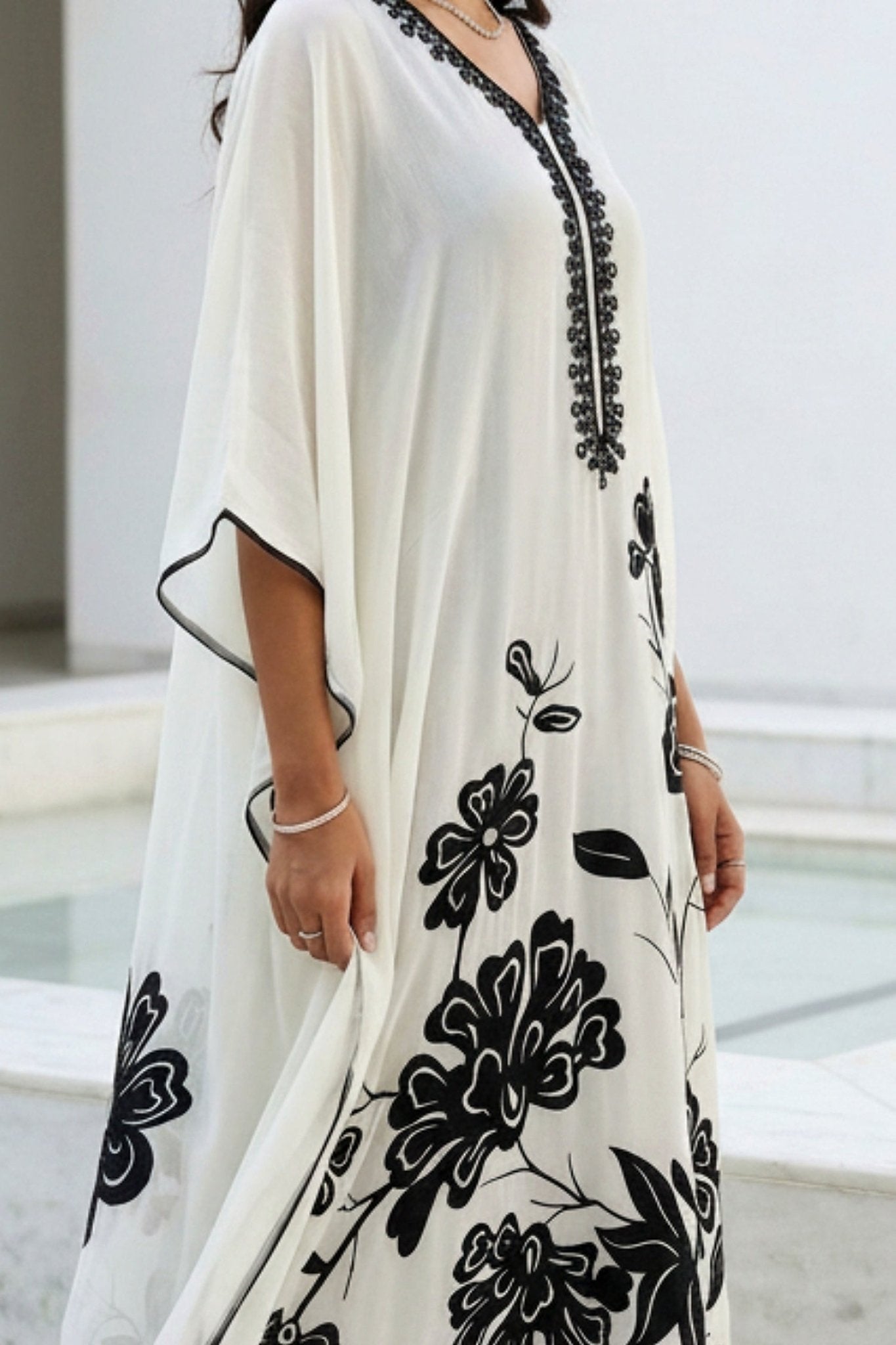 Elegant Grey Kaftan with Black Floral Pattern - Freyaa USA & Canada