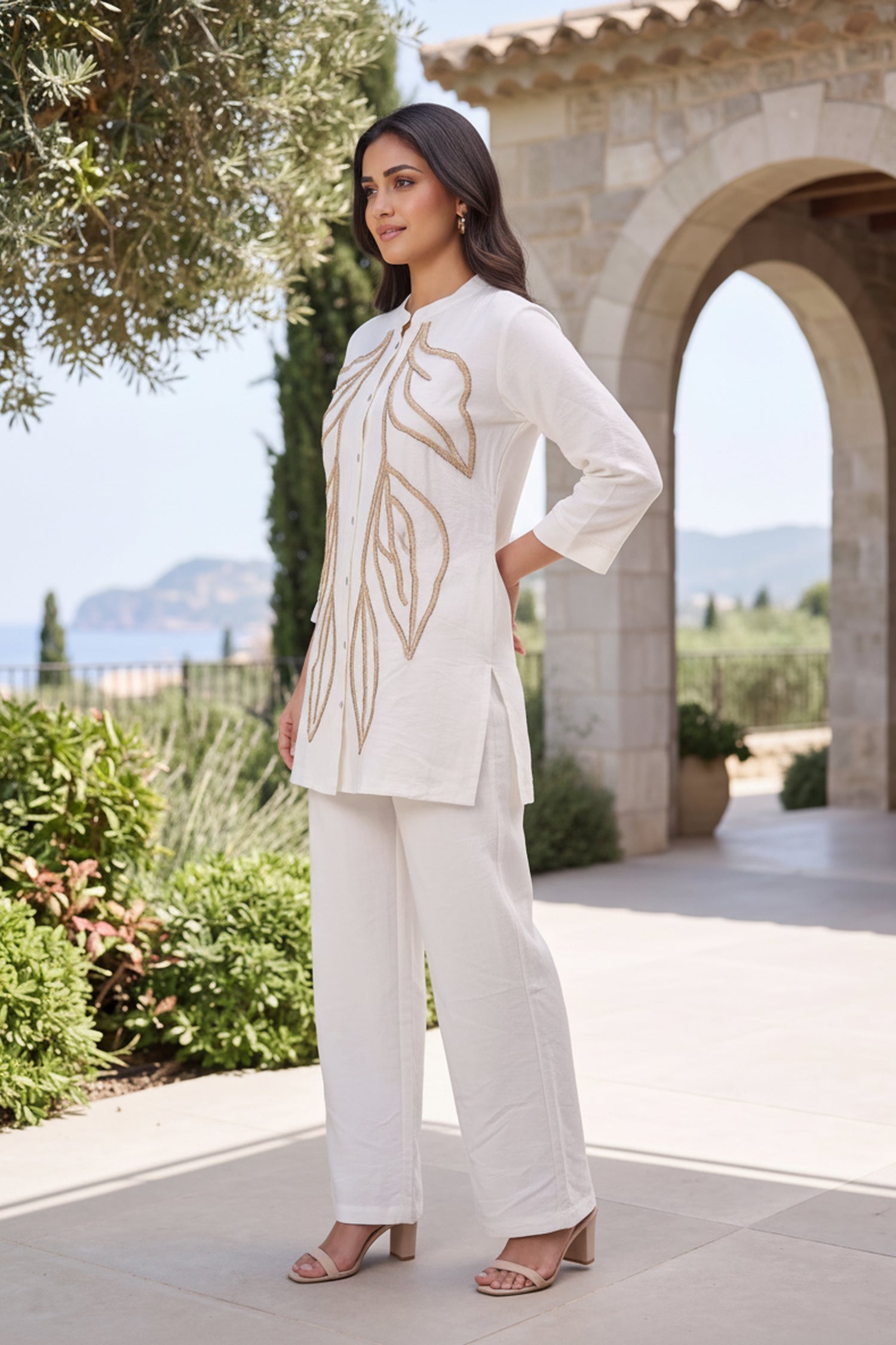 Ivory Leaf Embroidered CordSet