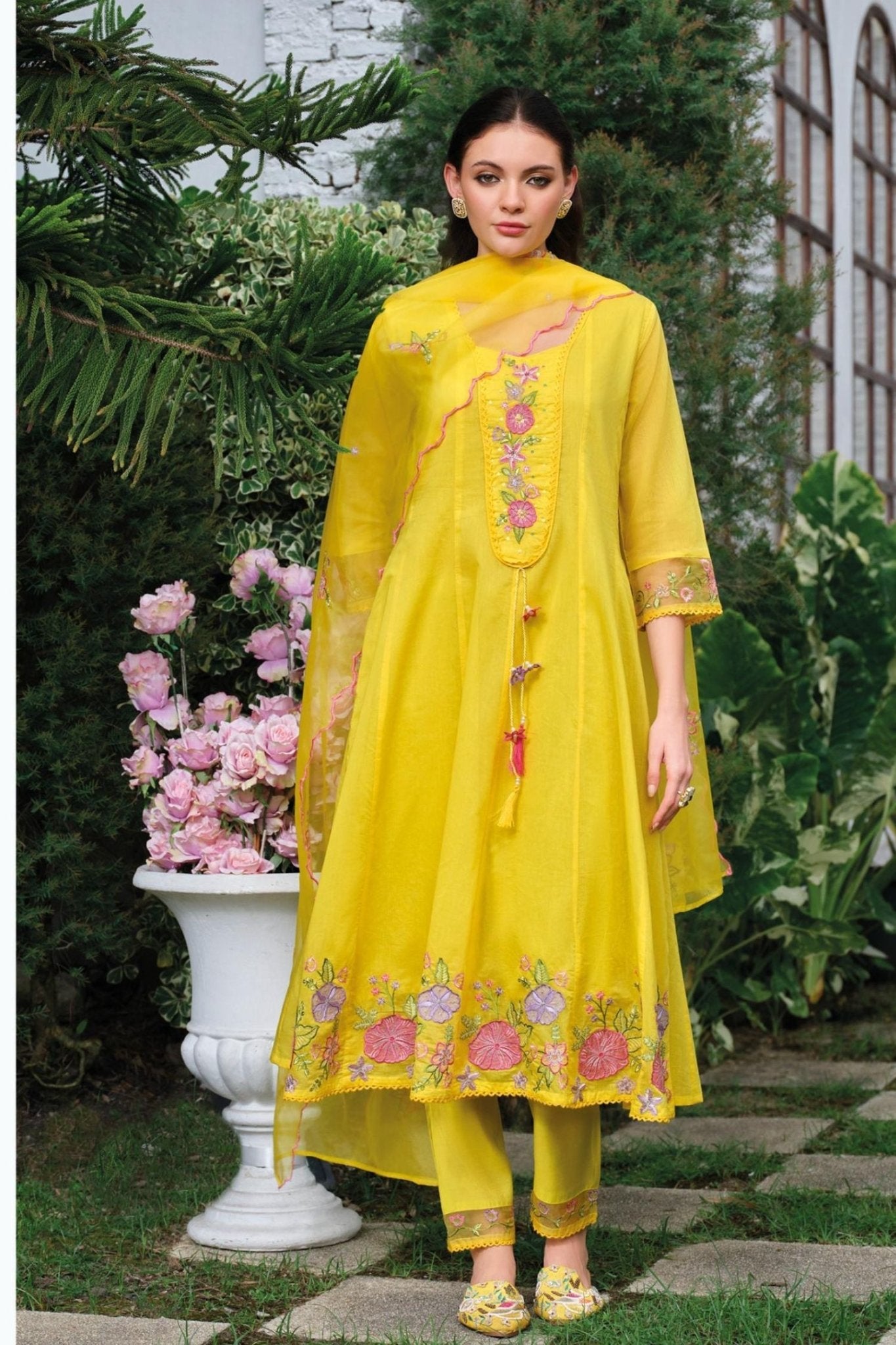 Yellow Mul Chanderi Kantha Work Floral Embroidered Suit Set - Freyaa USA & Canada