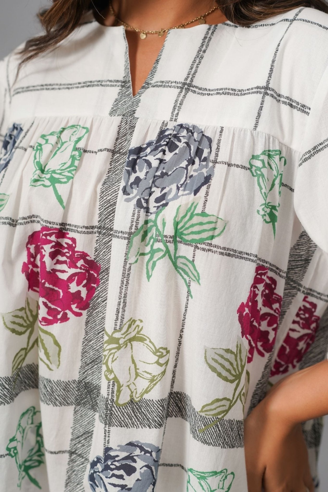 Classic Prints Off-White Top - Freyaa USA & Canada