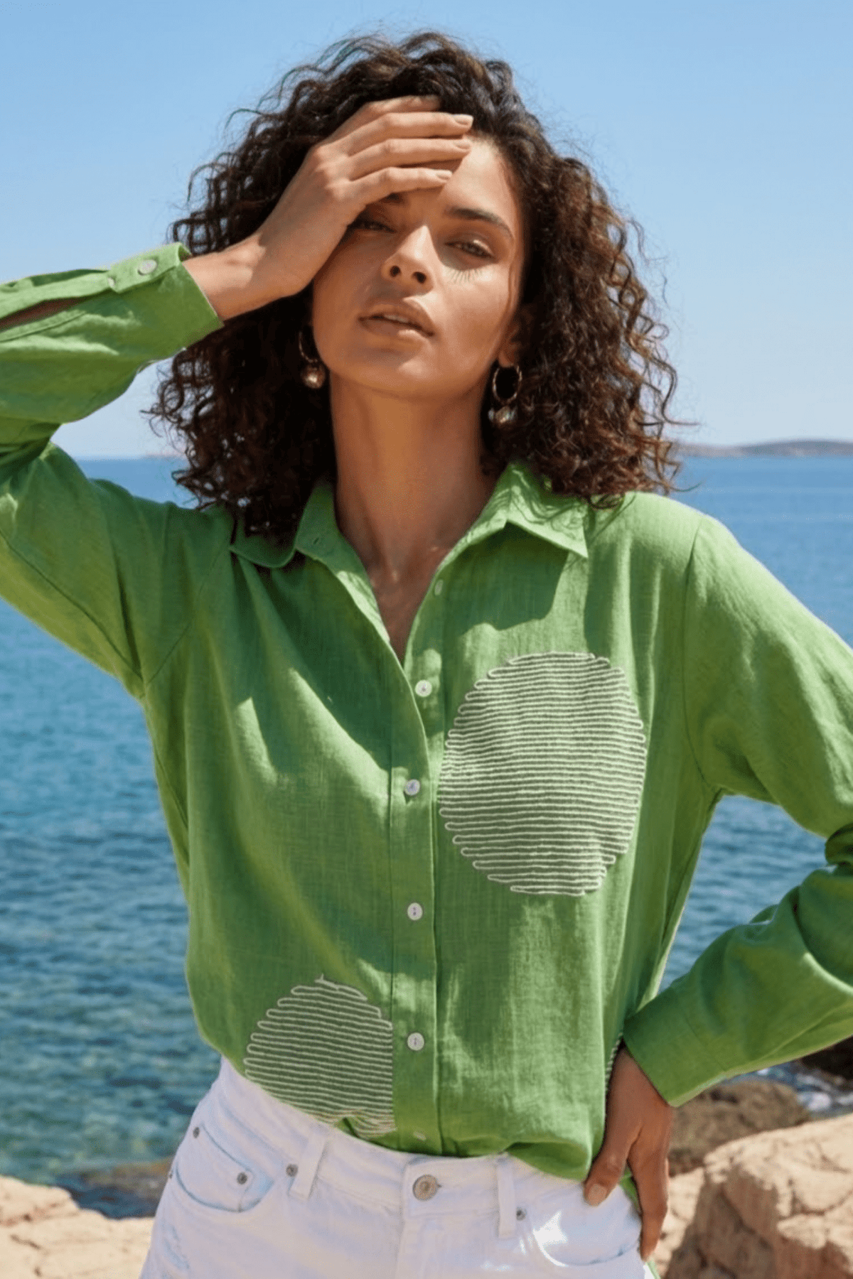 Kelly Green with Circular Print Shirt - Freyaa