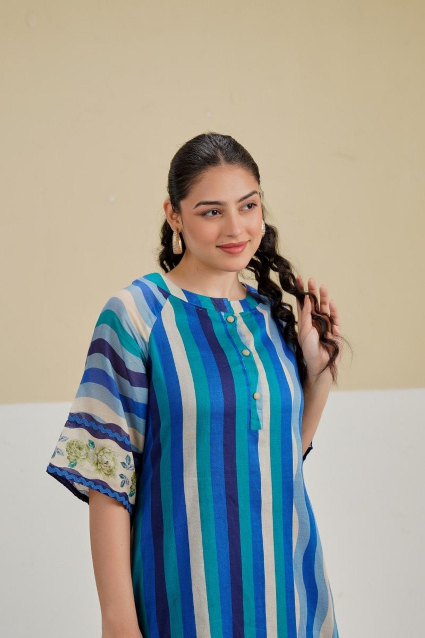 Blue Vertical Stripe A-Line Kurta Cord Set - Freyaa USA & Canada