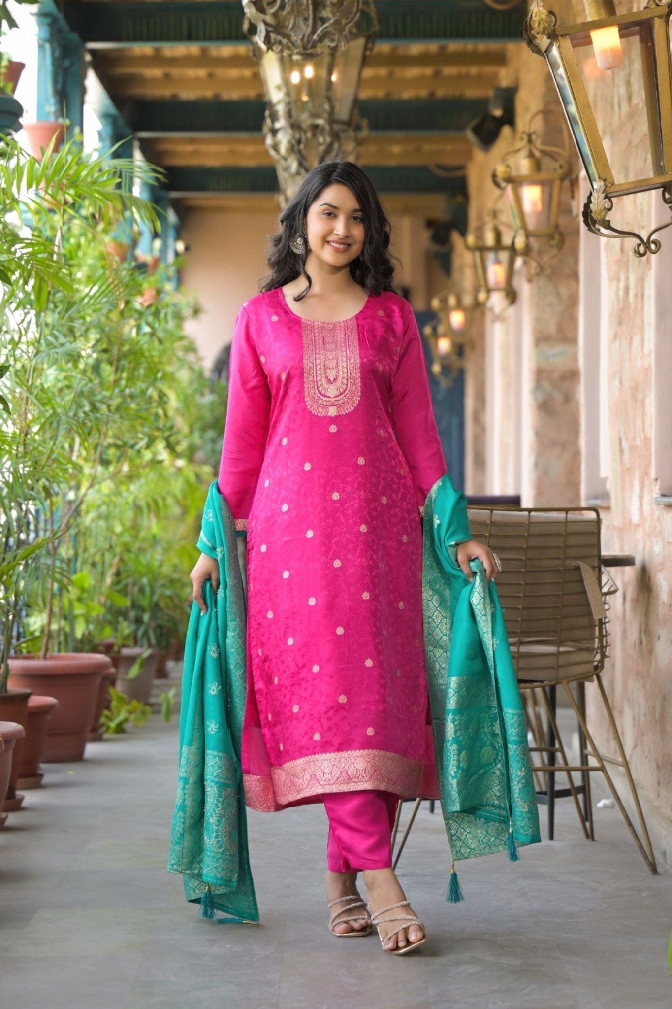 Rani Straight Kurta Set with Green Dupatta - Freyaa USA & Canada