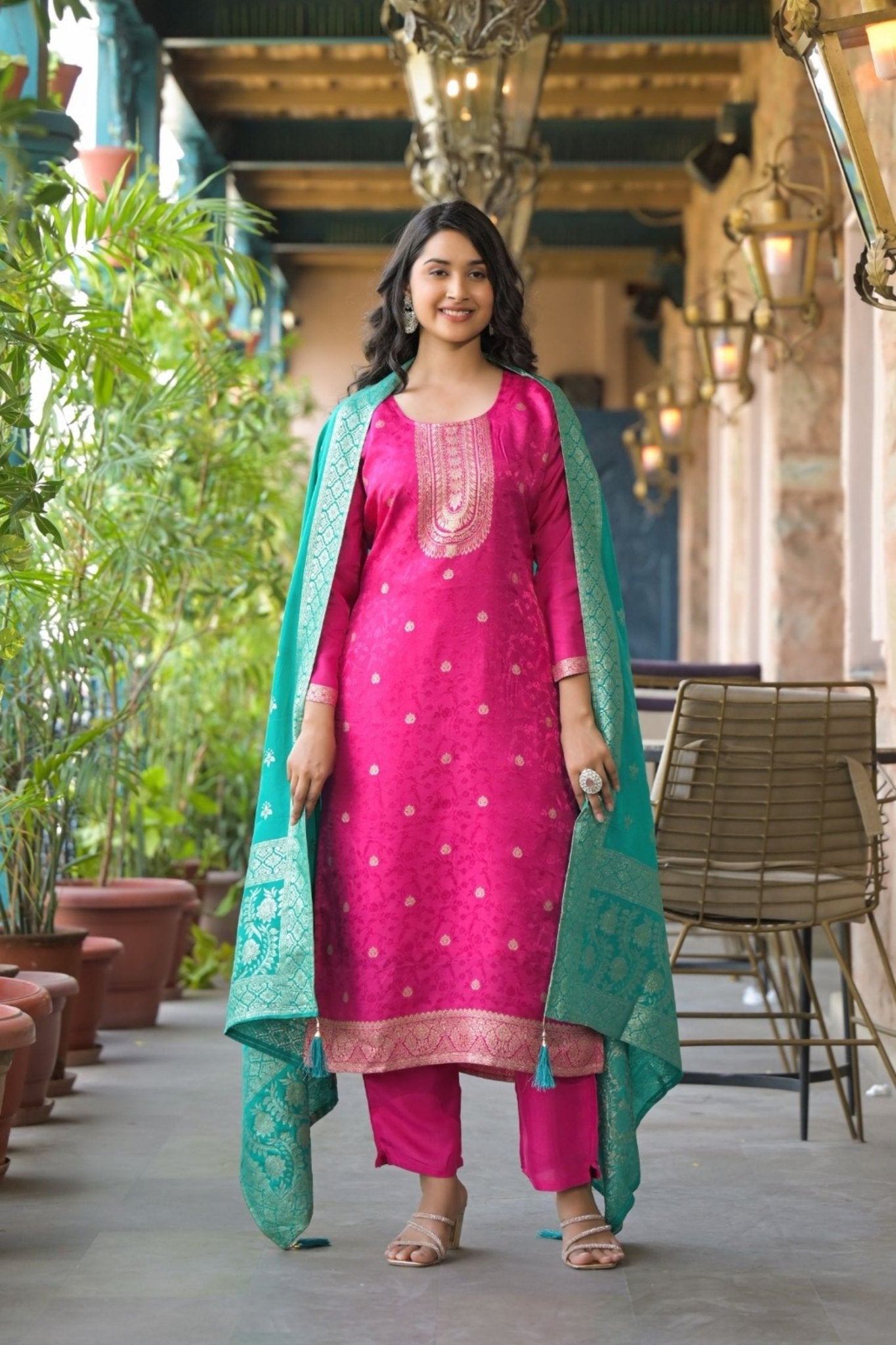Rani Straight Kurta Set with Green Dupatta - Freyaa USA & Canada